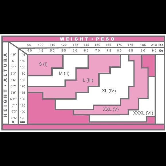 High-Waisted Seamless Body Shaper Panty in BLACK - Picture 4 of 5